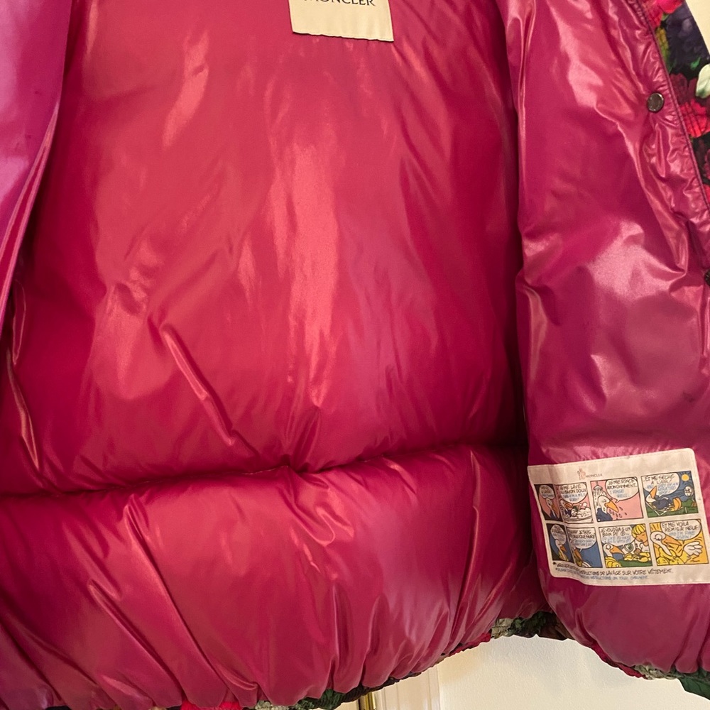 LIMITED EDITION   MONCLER  GIRLS JACKET WITH REA FUR - Picture 4 of 6